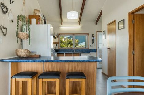 Photo of property in 207 Seaforth Road, Waihi Beach, 3611