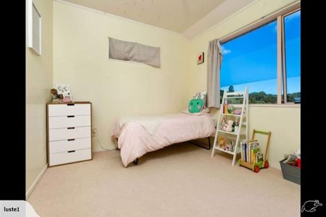 Photo of property in 1/39 Witheford Drive, Bayview, Auckland, 0629