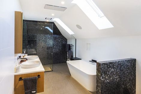 Photo of property in 38a Mcdougall Avenue, St Albans, Christchurch, 8014