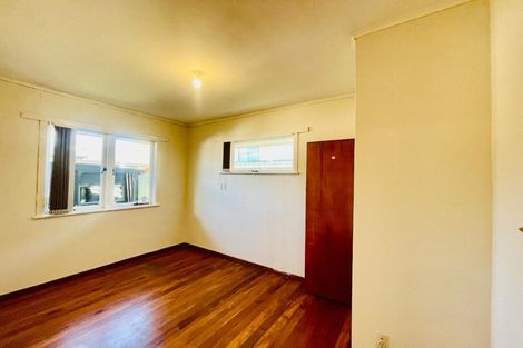 Photo of property in 4 Milton Road, Papatoetoe, Auckland, 2024