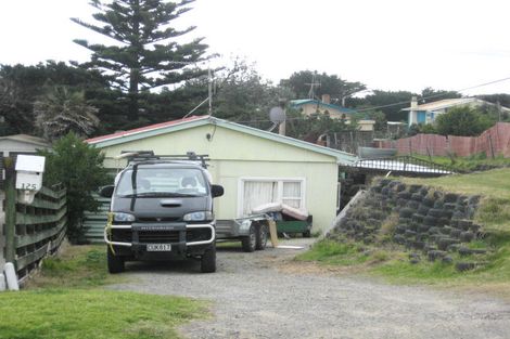 Photo of property in 125 Park Avenue, Waitarere Beach, Levin, 5510