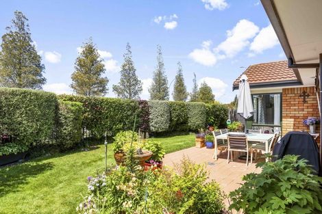 Photo of property in 89 Grosvenor Gardens, Flagstaff, Hamilton, 3210