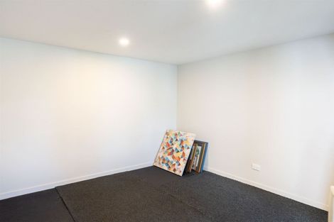 Photo of property in 3 Curletts Road, Sockburn, Christchurch, 8042