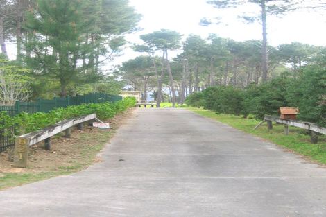 Photo of property in 821 Matarangi Drive, Matarangi, Whitianga, 3592