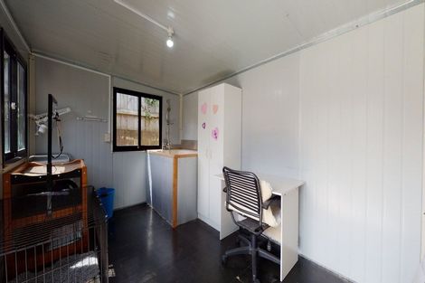 Photo of property in 21a Chester Street, Levin, 5510