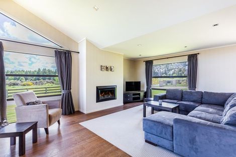 Photo of property in 108 Kinloch Road, Kinloch, Taupo, 3377