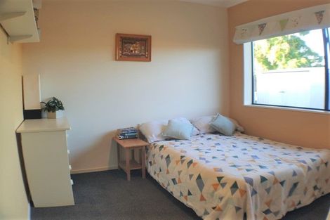 Photo of property in 21 Evansbel Place, Papamoa Beach, Papamoa, 3118