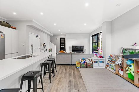 Photo of property in 13 Te Aho Matua Road, Hobsonville, Auckland, 0616