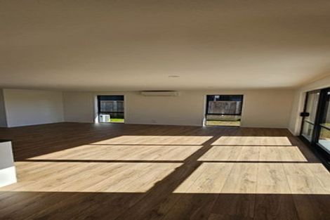 Photo of property in 51 Booker Drive, Tuakau, 2121