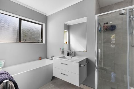 Photo of property in 2/78 Salisbury Road, Birkdale, Auckland, 0626