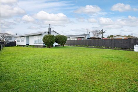Photo of property in 3 Olive Crescent, Papatoetoe, Auckland, 2025