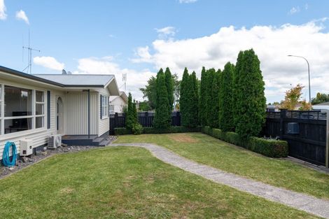 Photo of property in 142 Bryant Road, St Andrews, Hamilton, 3200