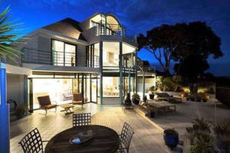 Photo of property in 20b Marellen Drive, Red Beach, 0932