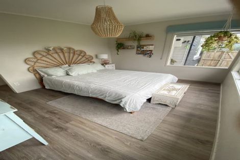 Photo of property in 10a Hatton Road, Orewa, 0931