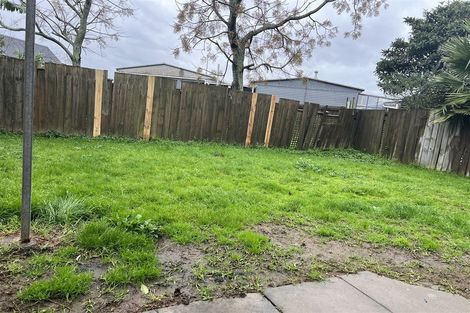 Photo of property in 11 Duxfield Drive, Ranui, Auckland, 0612