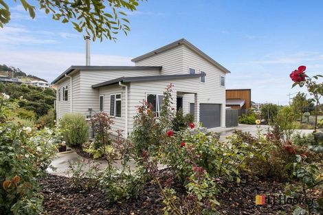 Photo of property in 44 Browns Drive, Waihi Beach, 3611