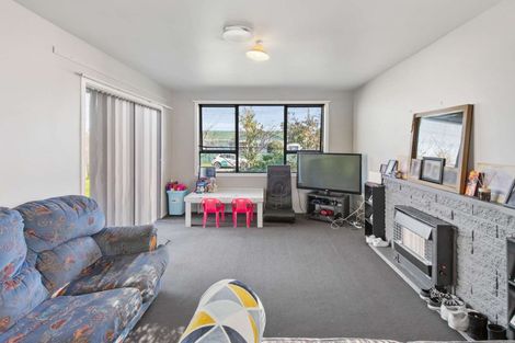 Photo of property in 8 Murray Avenue, Hawera, 4610