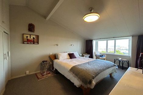 Photo of property in 4a Denholm Road, Hospital Hill, Napier, 4110