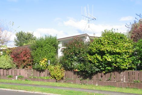 Photo of property in 2 Karaka Place, Tokoroa, 3420