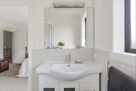 Photo of property in 3b Naomi Place, Cambridge, 3434