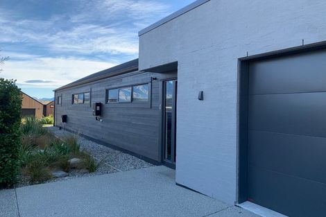 Photo of property in 4 Terrington Court, Jacks Point, Queenstown, 9371