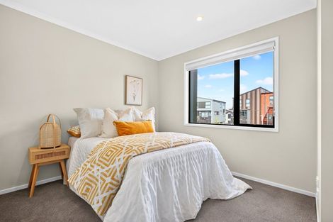 Photo of property in 46 Hobsonville Point Road, Hobsonville, Auckland, 0616