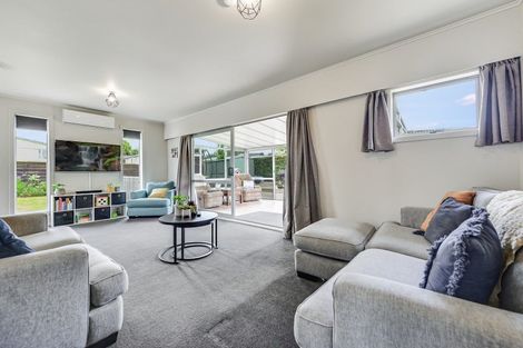 Photo of property in 6 Kohekohe Place, Pukete, Hamilton, 3200
