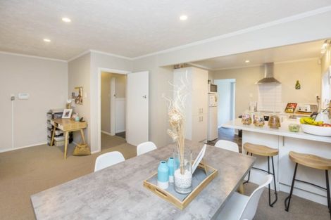 Photo of property in 58 Akatarawa Road, Brown Owl, Upper Hutt, 5018