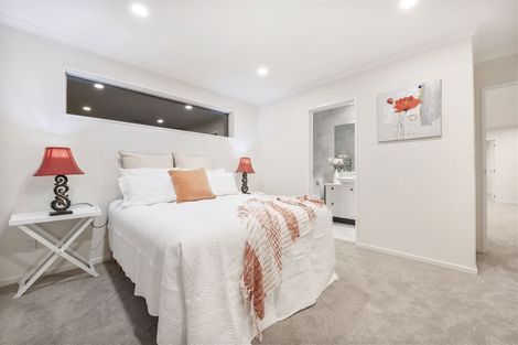 Photo of property in 92 Tir Conaill Avenue, Flat Bush, Auckland, 2019