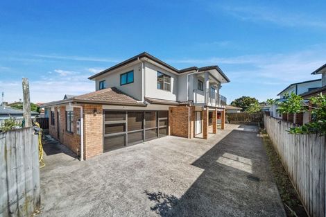 Photo of property in 12a Freyberg Avenue, Papatoetoe, Auckland, 2104