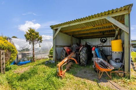 Photo of property in 193 Ackworth Road, Lepperton, New Plymouth, 4373