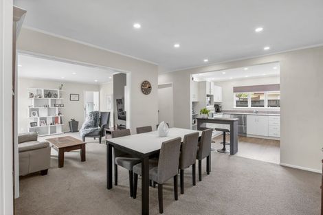 Photo of property in 57 Donovan Road, Paraparaumu Beach, Paraparaumu, 5032