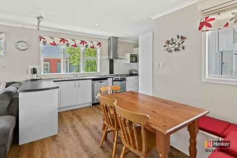 Photo of property in 56 Roretana Drive, Athenree, Katikati, 3177