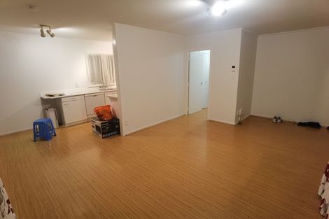 Photo of property in 1/736 Mount Eden Road, Mount Eden, Auckland, 1024