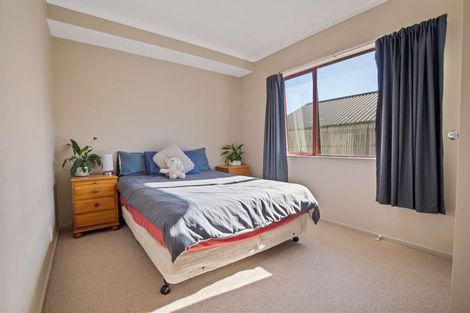 Photo of property in 28b Dingadee Street, Welcome Bay, Tauranga, 3112