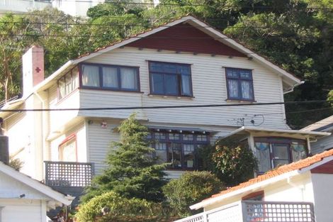 Photo of property in 9 Rimu Road, Kelburn, Wellington, 6012
