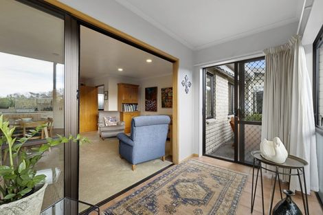 Photo of property in 3 Kura Street, Brooklands, New Plymouth, 4310