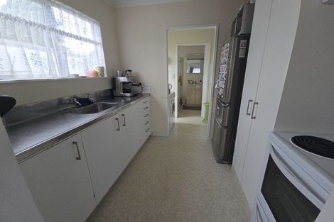 Photo of property in 16 Rimutaka Street, Paraparaumu, 5032