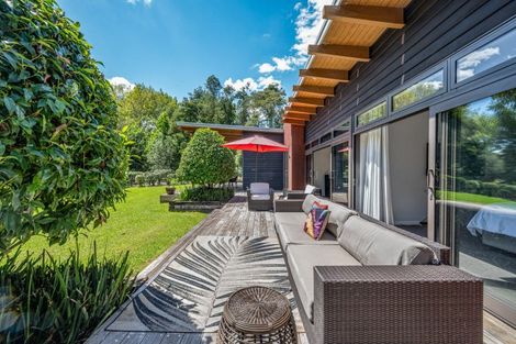 Photo of property in 66 Brownhill Road, Whitford, Manurewa, 2576