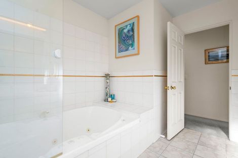 Photo of property in 117 Hatea Drive, Regent, Whangarei, 0112