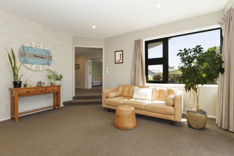 Photo of property in 20 Nether Green Crescent, Johnsonville, Wellington, 6037