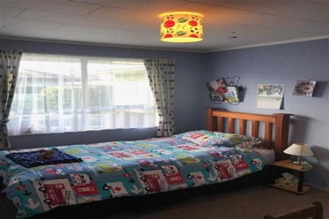 Photo of property in 27 Moorhouse Street, Taradale, Napier, 4112