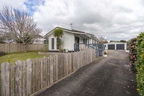 Photo of property in 37 Balmerino Crescent, Pukete, Hamilton, 3200