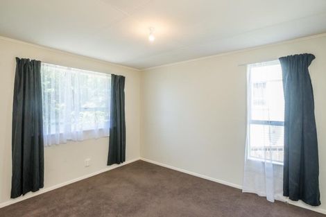 Photo of property in 61 Davidson Crescent, Tawa, Wellington, 5028