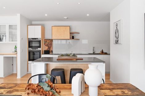 Photo of property in 64 Park Road, Carterton, 5713