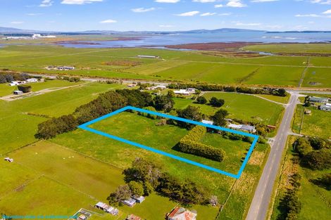 Photo of property in 16 Bay View Road, Woodend, Invercargill, 9877
