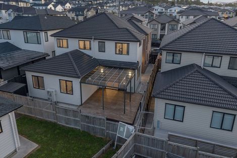 Photo of property in 19 Dungloe Avenue, Flat Bush, Auckland, 2019