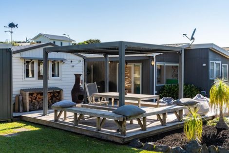 Photo of property in 13 Taranui Place, Mangawhai Heads, Mangawhai, 0505