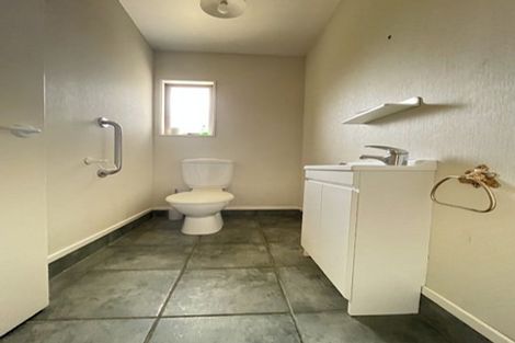 Photo of property in 2 Glengavel Grove, Papakowhai, Porirua, 5024