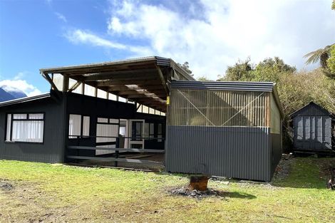 Photo of property in 4730 Otira Highway, Jacksons, Inchbonnie, 7875